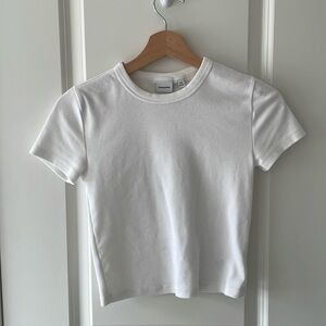 Aritzia (Sunday Best) T-Shirt